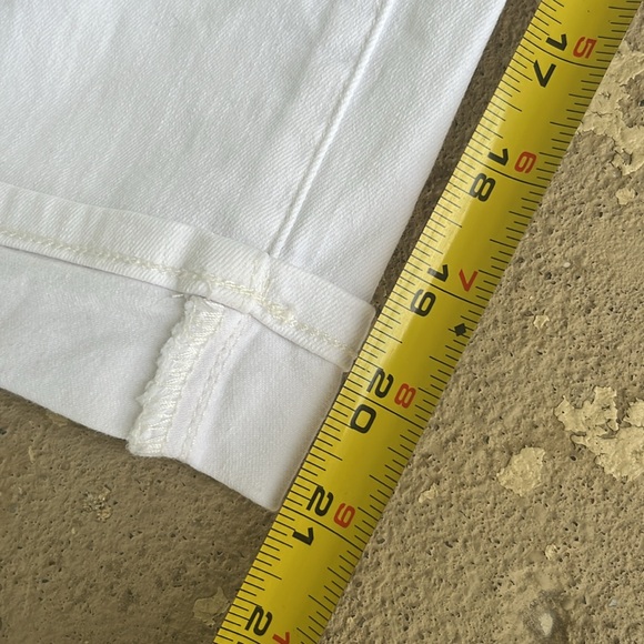 EUC NYDJ white denim Marilyn Straight capris - Picture 8 of 15